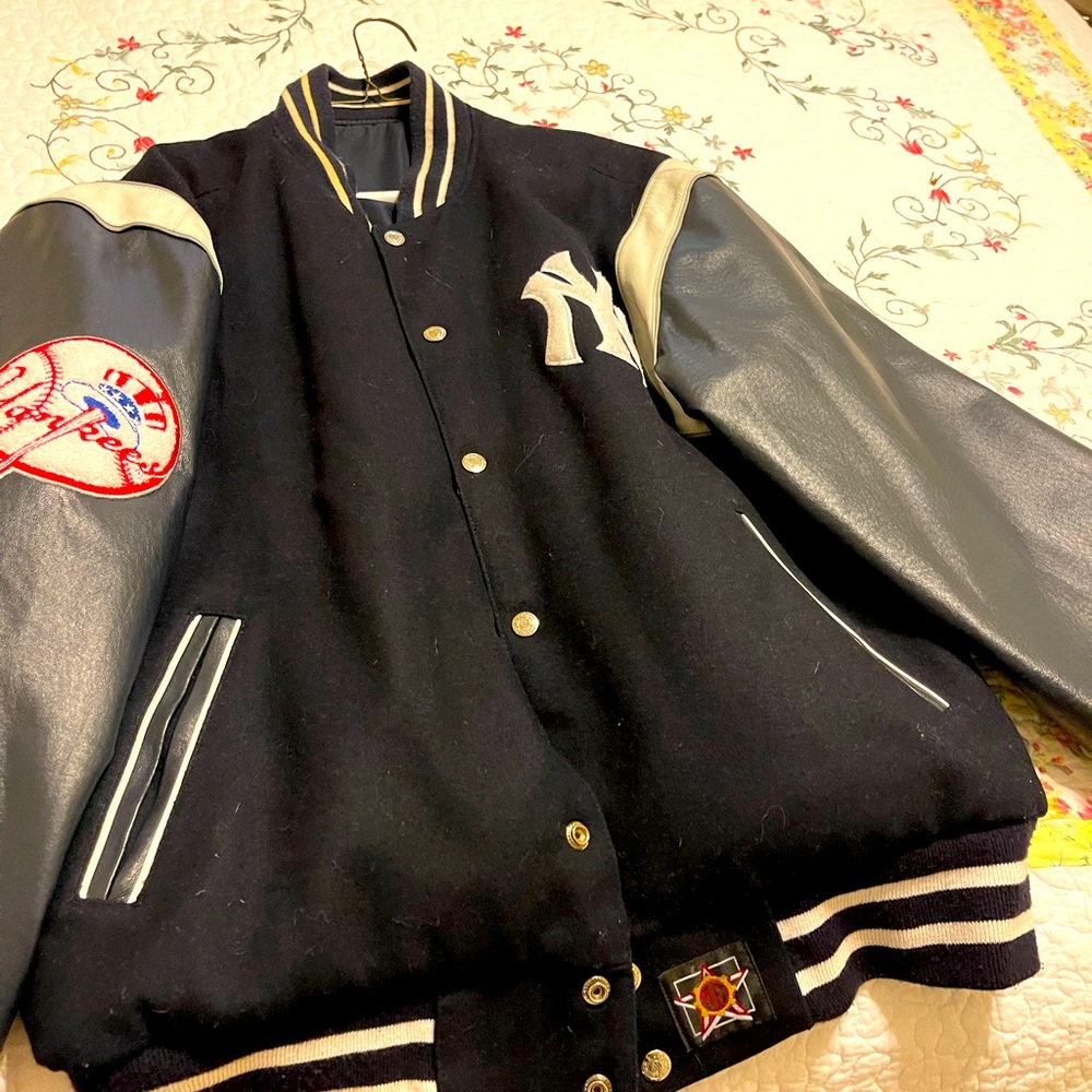 New York Yankees reversible winter coat